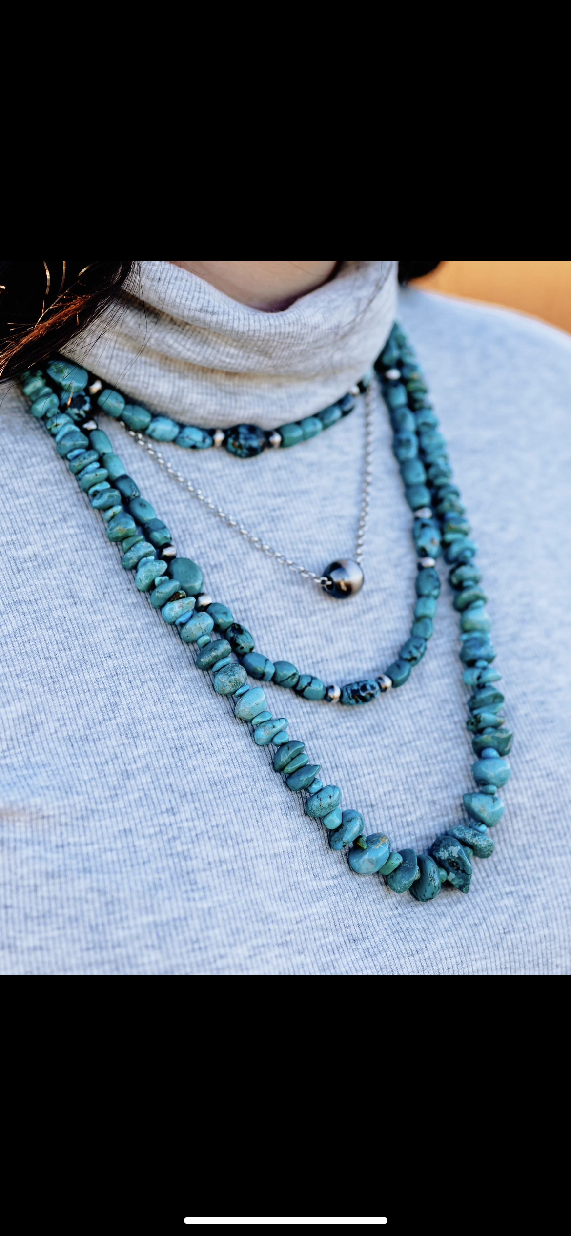 The Mae Necklace